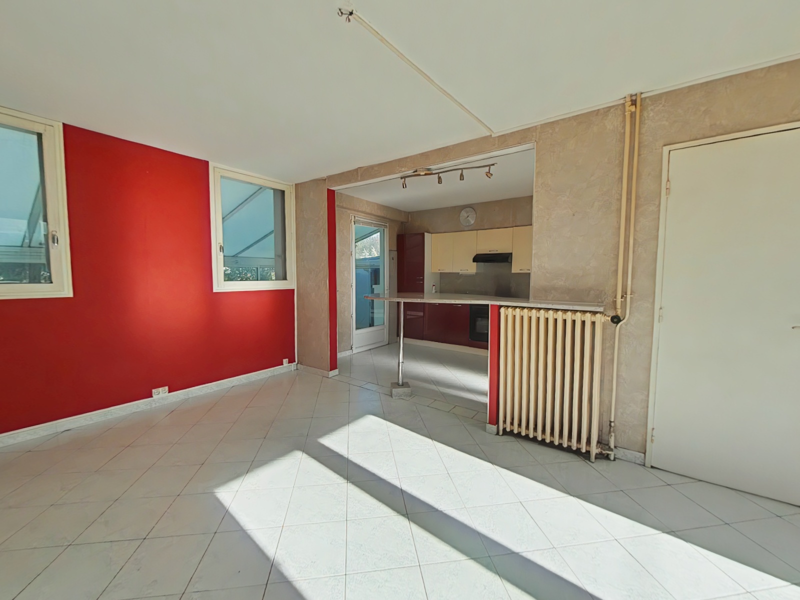 Maison T6 à ROULANDOU – Beau Jardin et Garage