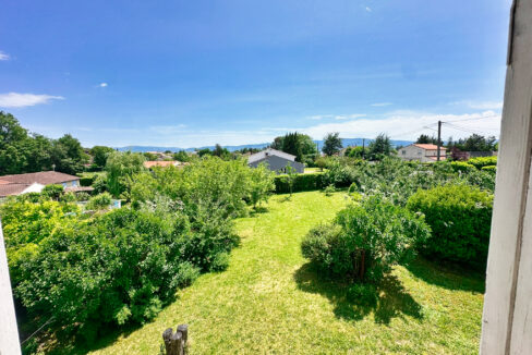 DD2F312F-CA0E-4CE2-AF4D-04E7697C0376_1_102_o