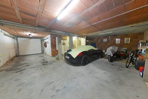 Garage-4